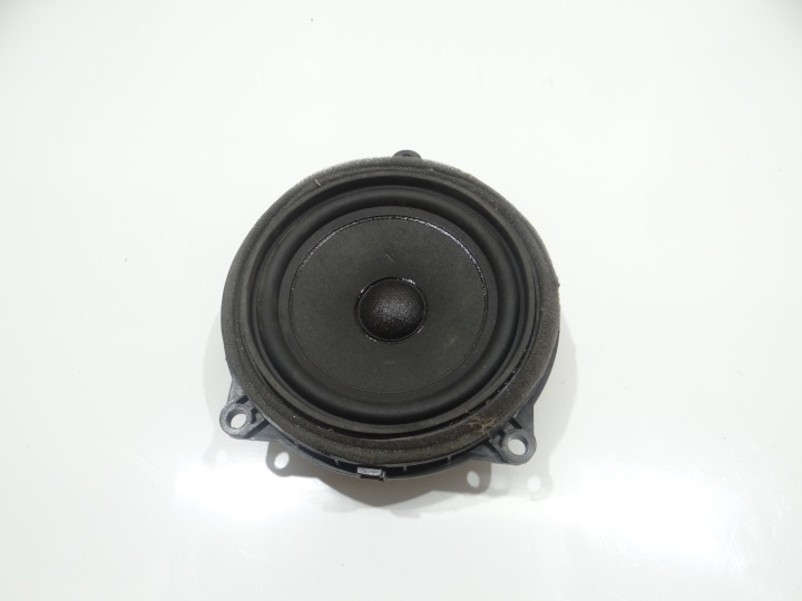 speaker door SREDNIOTONOWY BMW X1 F48 F45 F46 9274700