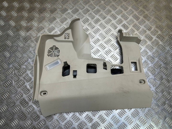 Element prístrojovky rozdzielczej Kryt pod volant BMW 5 F10 F11 2011 9193003