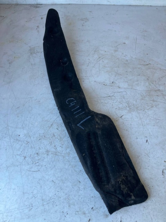soundproofing of a fender left front CITROEN C4 III 9831090680