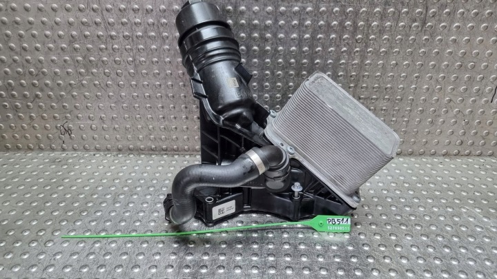 oil filter holder 8570063 BMW F20 F30 F32 F33 G11 G12 G30 G31 G01 G02