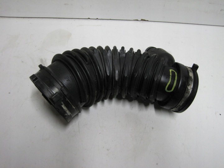 pipe hose VW AUDI SEAT SKODA 3Q0129656J