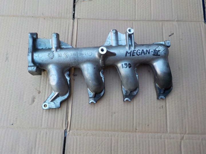 intake manifold renault megane III 1,9 DCI 8200780072