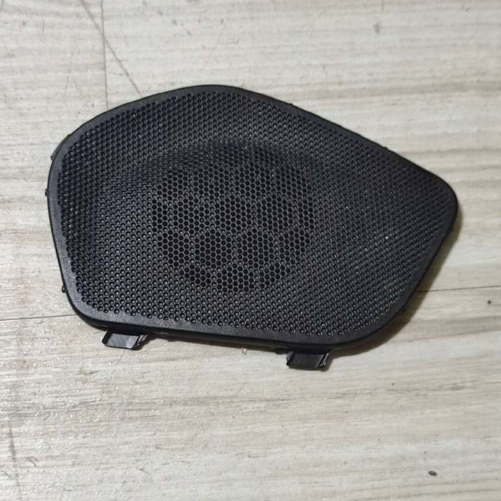 de couverture du haut parleur bocznego du tableau de bord Gauche Bouche buse Fiat 500X 735631041