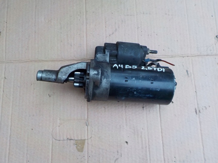 startér audi a4 b5 2,5 tdi 059911023H
