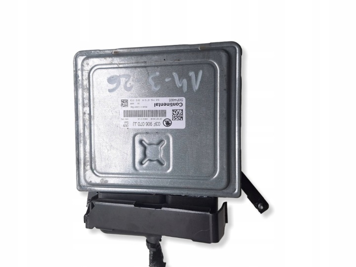 SKODA Computer Bedienteil DES MOTORS 03F906070JJ CONTINENTAL 5WP44905