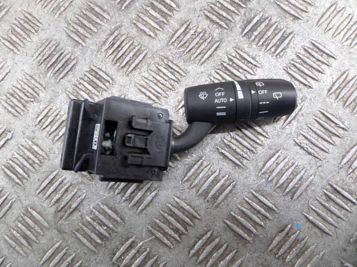 MANETKA wiper control KS04-17J409 MAZDA 3