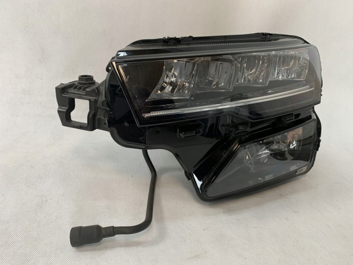 Licht vorne reflektor links Skoda Karoq F.Led FL 21r Lift 57B941009 04.26