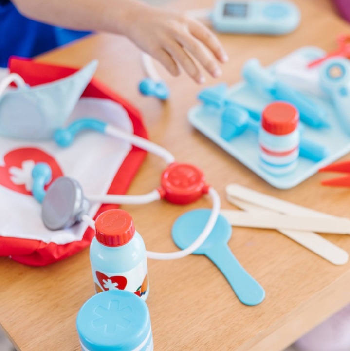 MELISSA & DOUG Маленький Лікар набір для гри для дітей +3 роки — фото 5