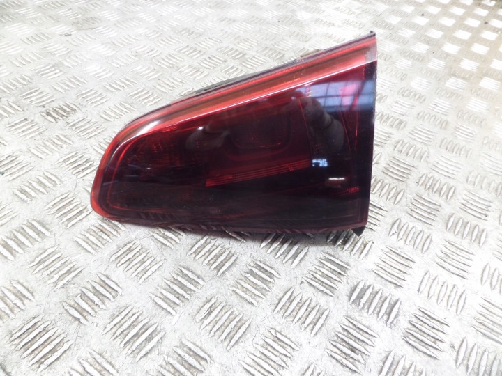 Feux phare Droite Arrière Arrière du capot VW GOLF VII 5D 5G0945094AD