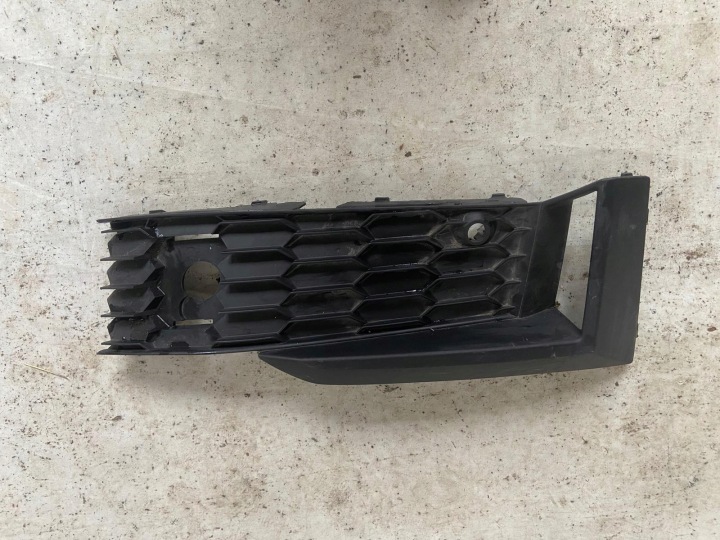 SKODA KODIAQ LIFT 20-> Grille Droit Grille/masque Pare choc Avant 565807368C