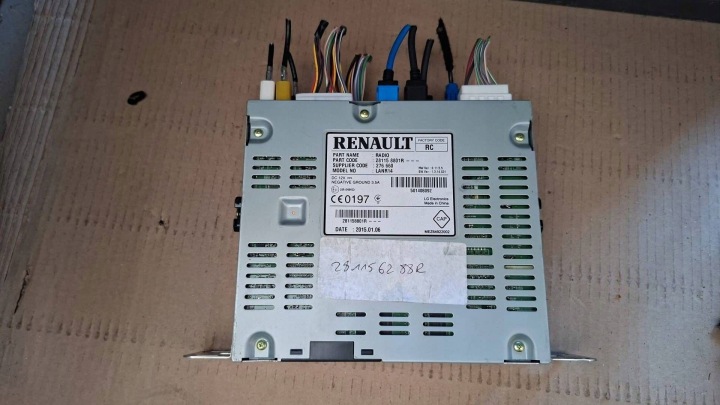Lecteur Navigation Renault Espace V (RFC) 281158801R