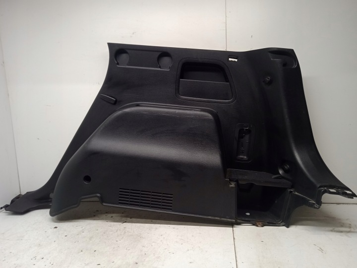 KIA CARENS IV copertura GREMBIALINA PANNELLO PORTA PORTIERA 85740-A4500 PANNELLO BAULE bagagliaio posteriore Destro 13-17R