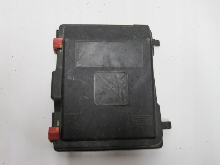 Abdeckung des Sicherungskastens CITROEN BERLINGO 9801448680