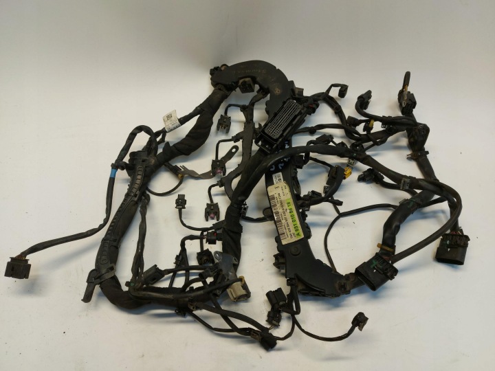 Mercedes CLA w117 svazek kablovacka na motor MOTORU 2.2 a6510105618