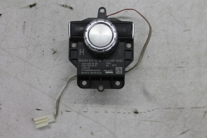 PANEL POKRETLO A2048709558 MERCEDES W207 W212 09