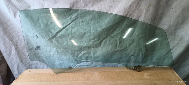 KIA PRO CEED e VETRO finestrino PORTA Portiera Destro Destra Anteriore 3D 2011R