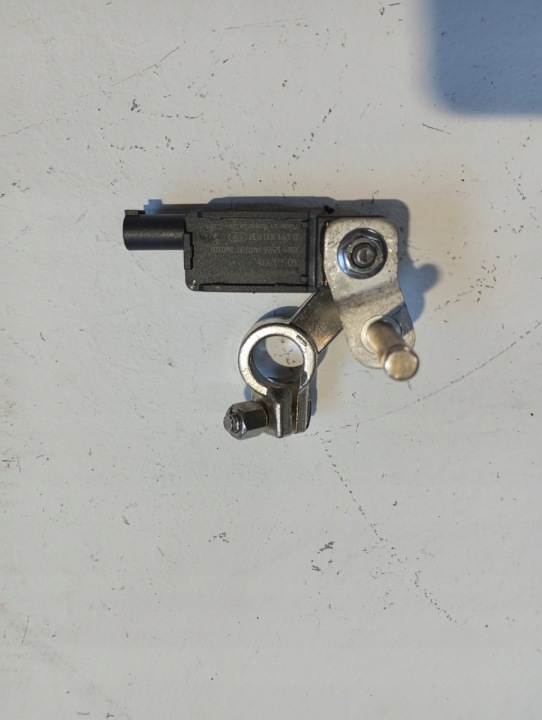minus clamp minus ALFA ROMEO GIULIA 50561901