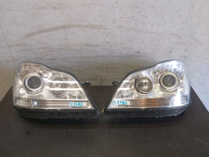 LIGHT LIGHTS FRONT MERCEDES GL W164 XENON POSITIONING