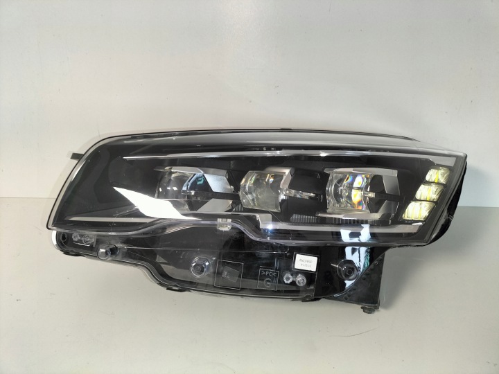 light front reflektor left PEUGEOT 508 and LIFT 14-18 FULL LED TECHNOLOGY