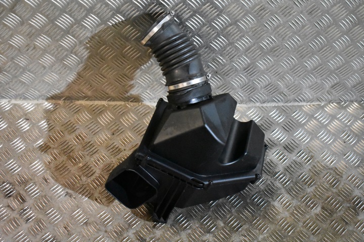 IDEALNY filter air left BMW G11 G14 G15 G16 G30 5,0i 1
