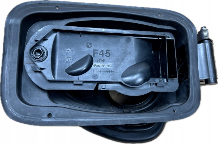 BMW 2 F45 SCR Tankklappe des Kraftstoffsbehälters SCR 7312522