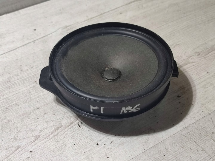 Mercedes-Benz GLA W156 2015 Arrière Bouche buse Droit Haut parleur Portière tylnych
