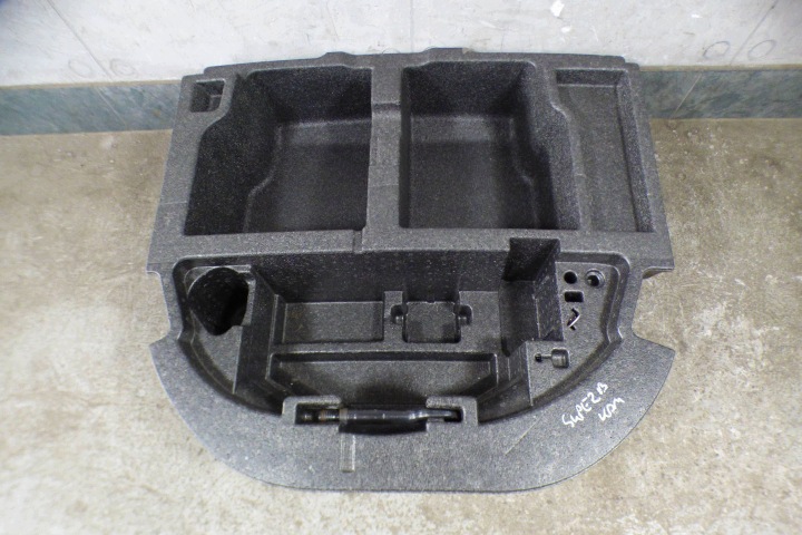 Skoda Superb III KOMBI pianka Absorbeur de choc Roue secours garniture 3V0863957