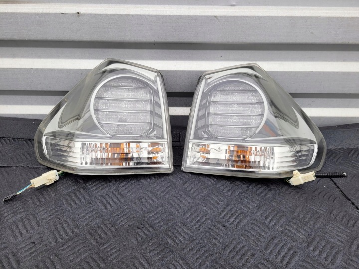 Feux phare Arrière Droite Arrière Droit EUROPA LEXUS RX II 300 400 RX400 H