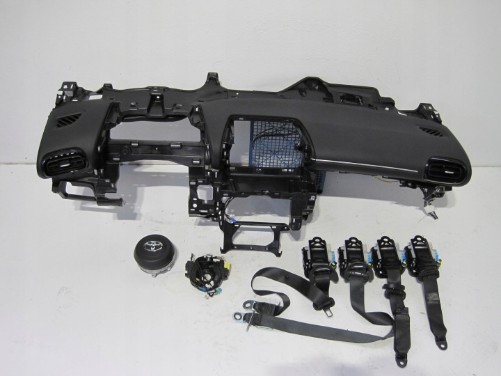 armatura rozdzielcza TOYOTA YARIS IV