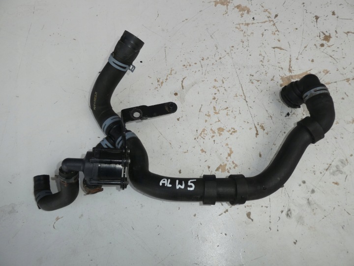 ZUSÄTZLICHE PUMPE DES UMLAUFS DES WASSERS VW T5 5N0965561A