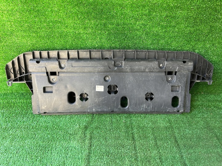 Peugeot 2008 e copertura GREMBIALINA coperchio , copertura sotto Paraurti 1224033X