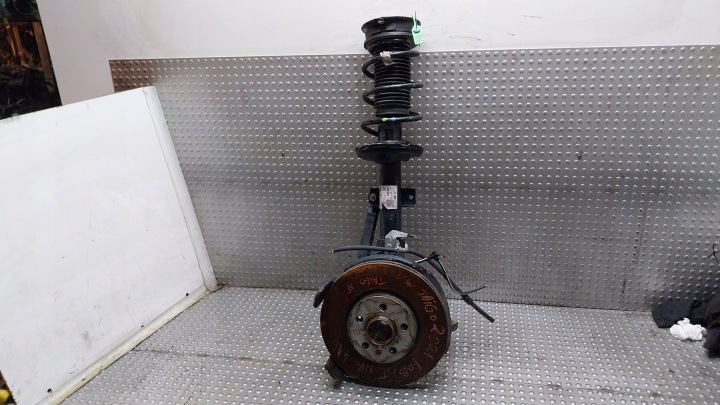 Achsschenkel Radnabe Radlager Stoßdämpfer links vorne 2Q0407255AD VW T-CROSS TAIGO ARONA A1 82A
