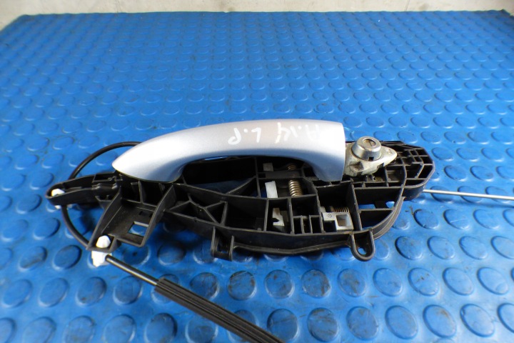 handle door holder left front lakier Z189 europa OPEL ASTRA K V