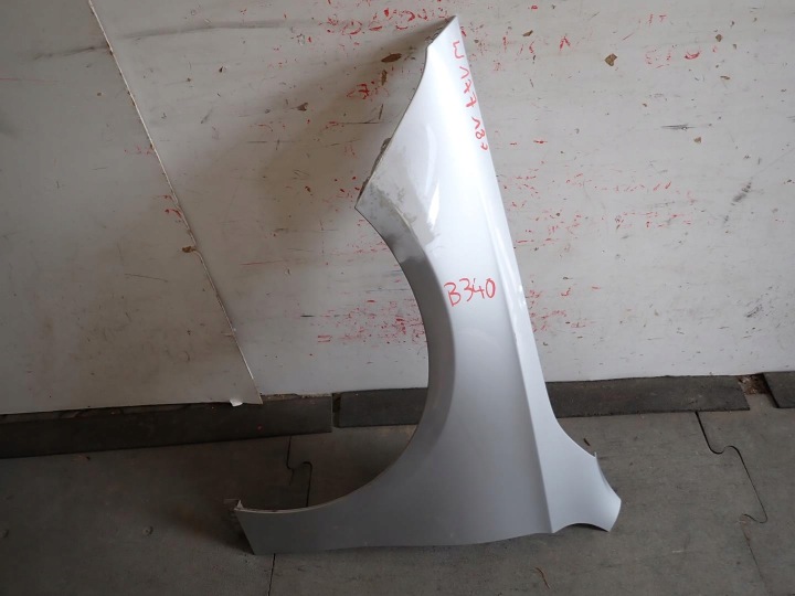 fender front front left MERCEDES A-KLASA W177 2018