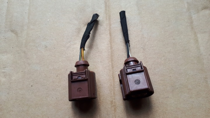 A6 C7 4G CONNECTOR CONTACT KOSTKA ZLACZE 8K0973702A A4 B8 Q5