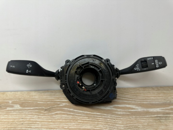 páčky pod volant a ovládání kroužek BMW F45 F46 F48 F39 F15 F85 6827369