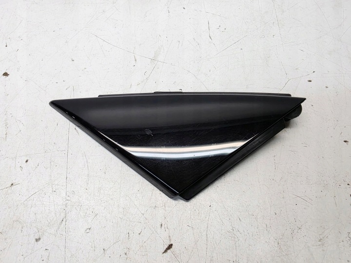 triangle couverture portière droite avant AUDI Q5 FY 80A 80A837638 POLYSK