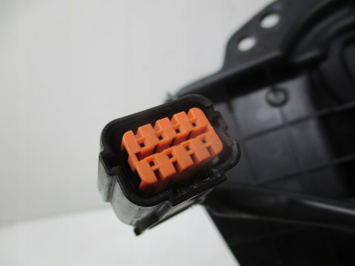 Kona electric EV 18-21 flap charging socket YG7 12