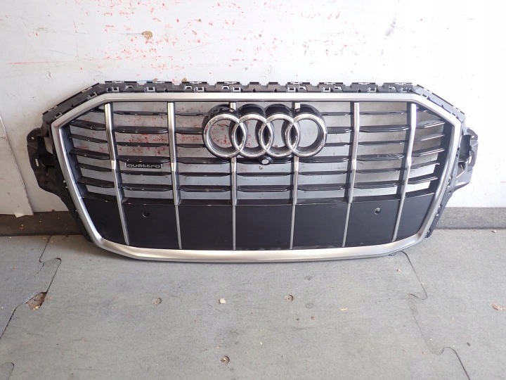Grill AUDI Q7 II LIFT 2020- S-LINE 4M0853651AJ neu Original