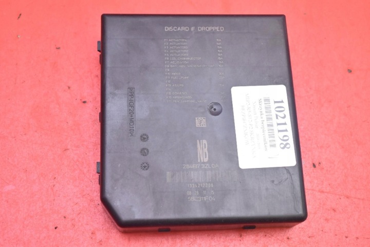 Kasten der Sicherungen BSI 284B73ZL0A NISSAN PULSAR C13 1.2 DIG-T 116 KM 14