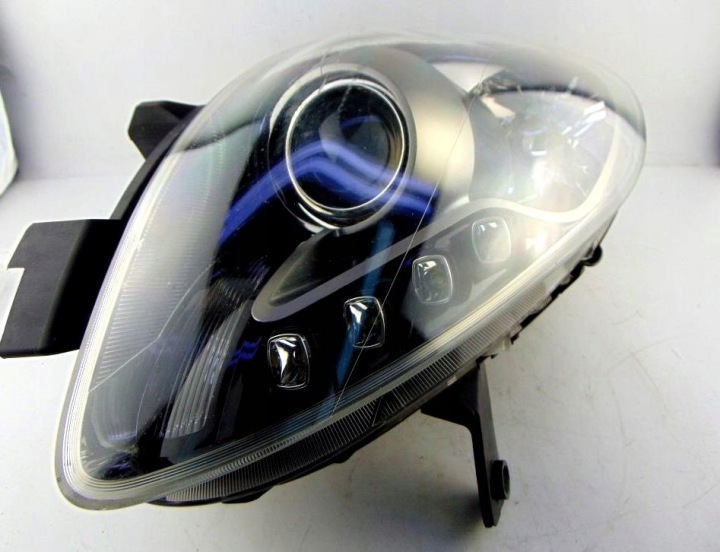 feu REFLEKTOR droite avant XENON ALFA ROMEO GIULIETTA (10-20) UK