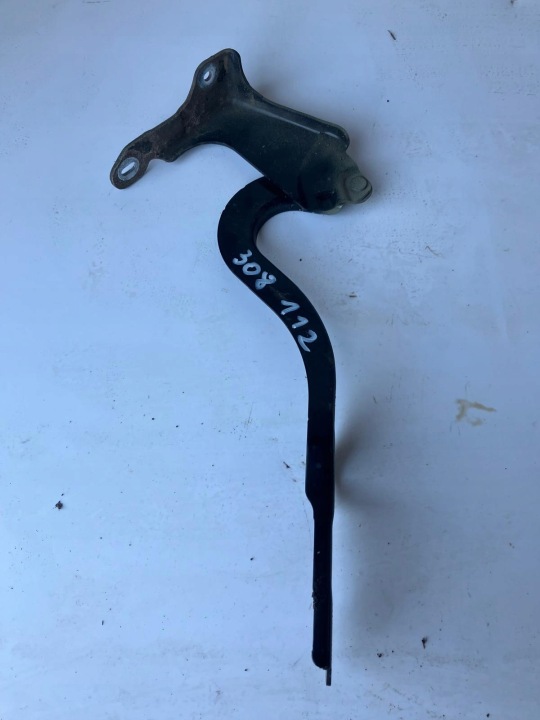 Scharnier der Kühlergrill links PEUGEOT 308 T9 KTVD 9677784800