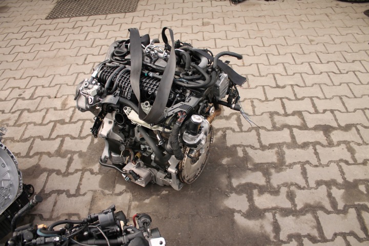 engine complete VOLVO 2,0 D D4204T16 80 TYSKM
