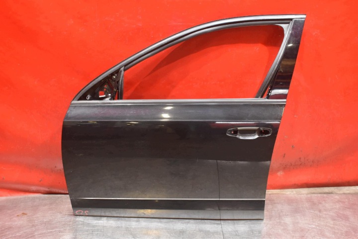 dveře levé záď zadní LF9R SKODA OCTAVIA 3 III 5D HB LIFT 17-20
