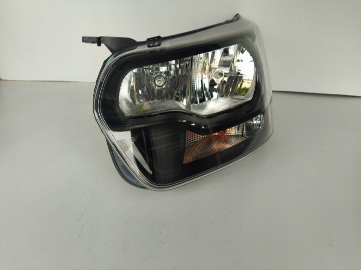 Licht links REFLEKTOR FORD TRANSIT MK8 14- CIEMNA