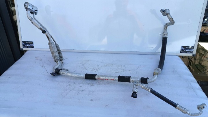 HYUNDAI I30 III LIFT 1,0 T-GDI Conduit pieces tuyaux Climatisateur air conditionné 2023R