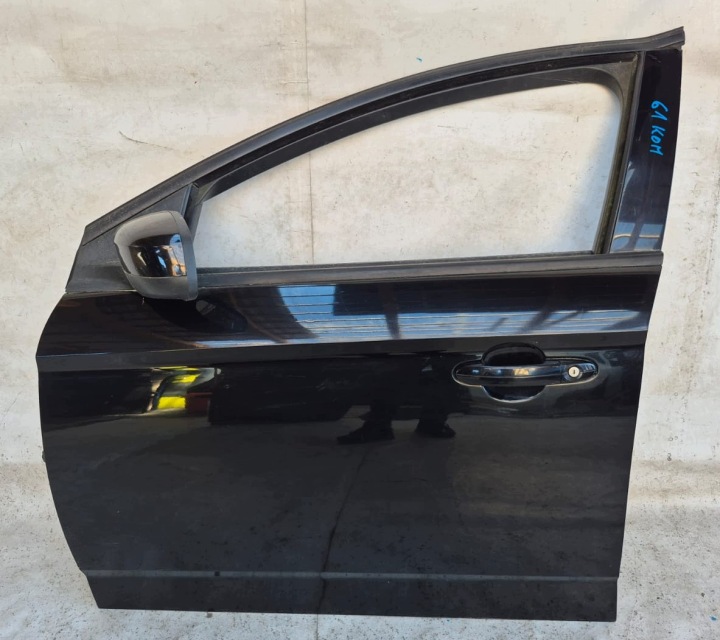 FORD MONDEO MK4 07- Portière Gauche Avant Avant Complets