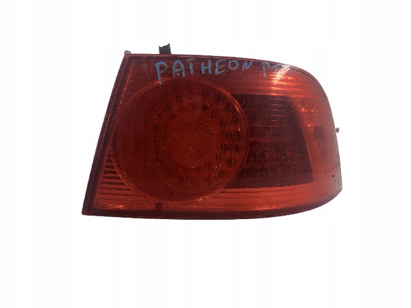 VW PHAETON light right rear part