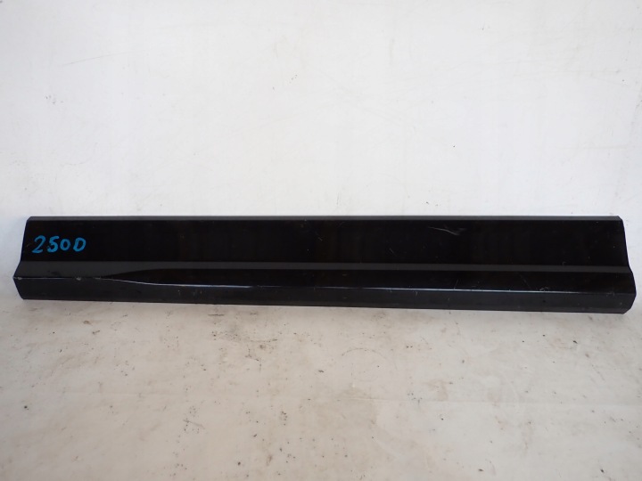AUDI Q2 81A S-LINE 16- moulding door left front front 81A853959