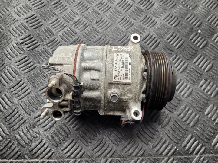 compressor of the air conditioning compressor; LAND RANGE ROVER EVOQUE L538 LIFT 2.0 D